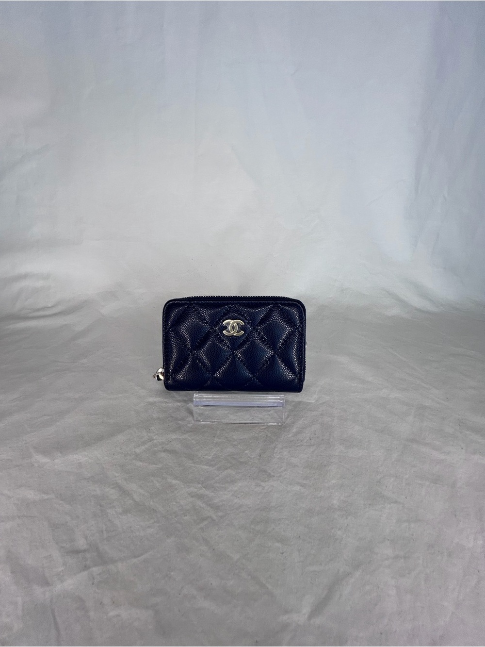 CHANEL Navy Quilted Caviar Leather Zipper Wallet  with Silver CC - Picture 8 of 11